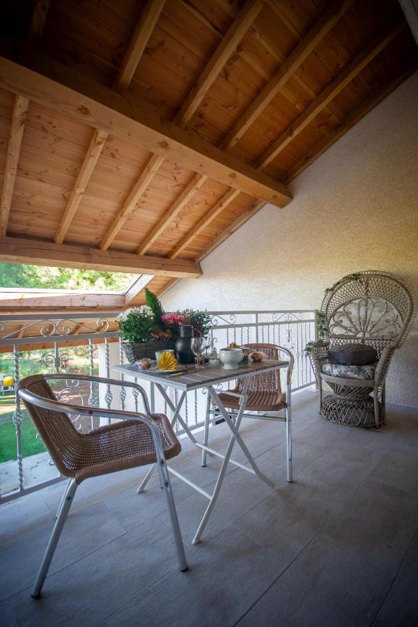 Mas Des 2 Paons Bed & Breakfast Villedaigne Екстериор снимка